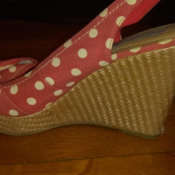 Sandals - Picture 3 of 5